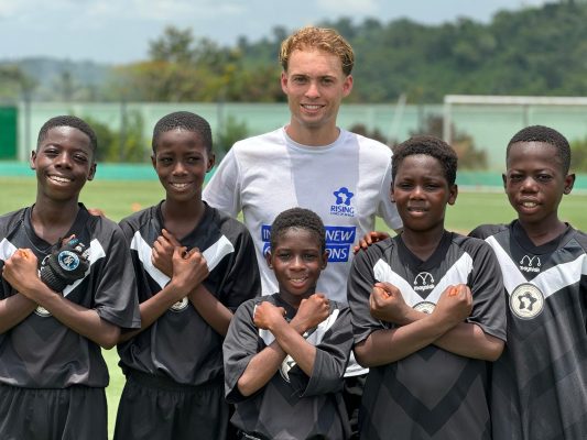 Hero au Ghana - Le Pouvoir du Sport