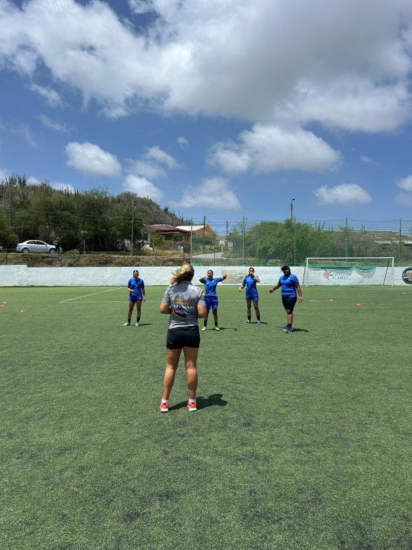 Entraînement de rugby lors d’un projet sportif du Pouvoir du Sport
